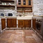 O Rosa Bella Via Savelli Della Porta 24 * גוביו