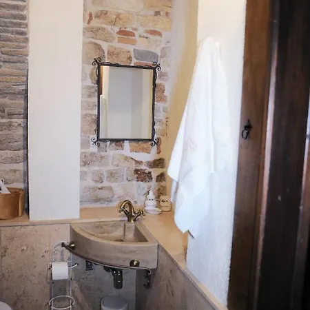 O Rosa Bella Via Savelli Della Porta 24