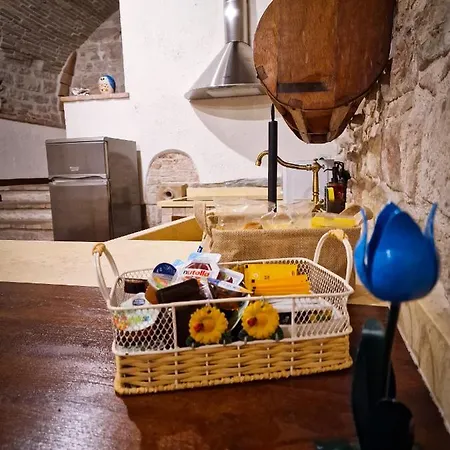 펜션 O Rosa Bella Via Savelli Della Porta 24 구비오