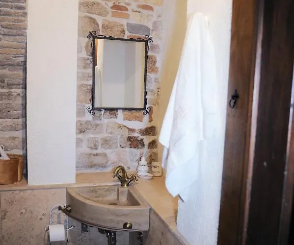 O Rosa Bella Via Savelli Della Porta 24