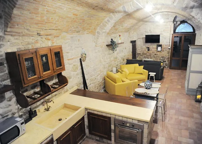 O Rosa Bella Via Savelli Della Porta 24 *