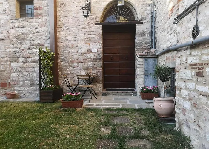 O Rosa Bella Via Savelli Della Porta 24 Gubbio